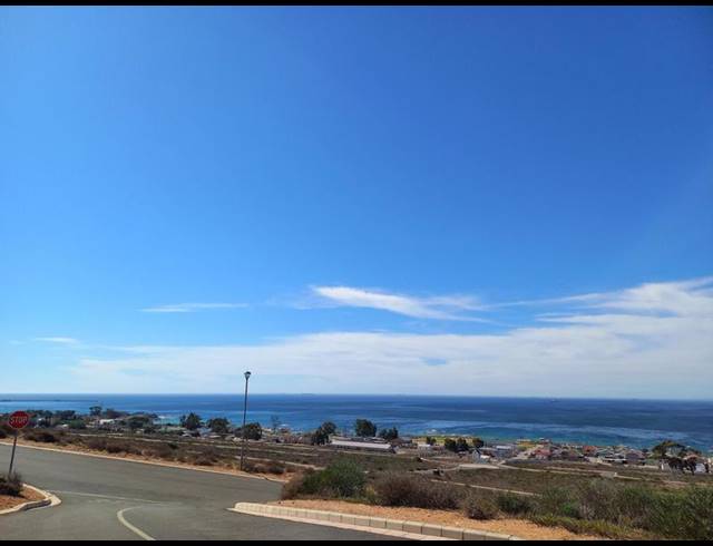 LAND FOR SALE IN ST HELENA VIEWS